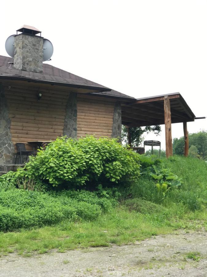 Диброва Dibrova  Kültér fotó