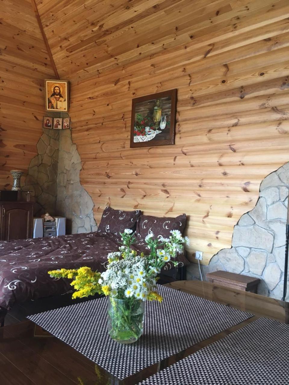 Диброва Dibrova  Kültér fotó